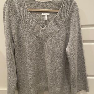 Grey v neck sweater
